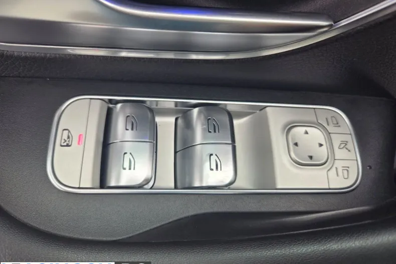 Mercedes-Benz GLE 350 (Clasa GLE) din 2021 cu 97.650 km - oferta MER239631 - foto 30