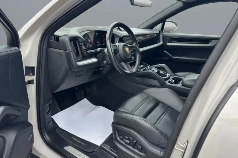 Porsche Cayenne din 2024 cu 62.000 km - oferta POR239632 - foto 9