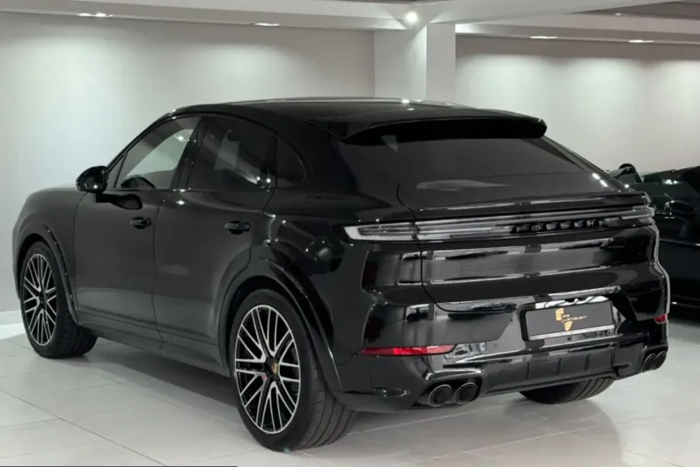 Porsche Cayenne din 2024 cu 115.000 km - oferta POR239633 - foto 7