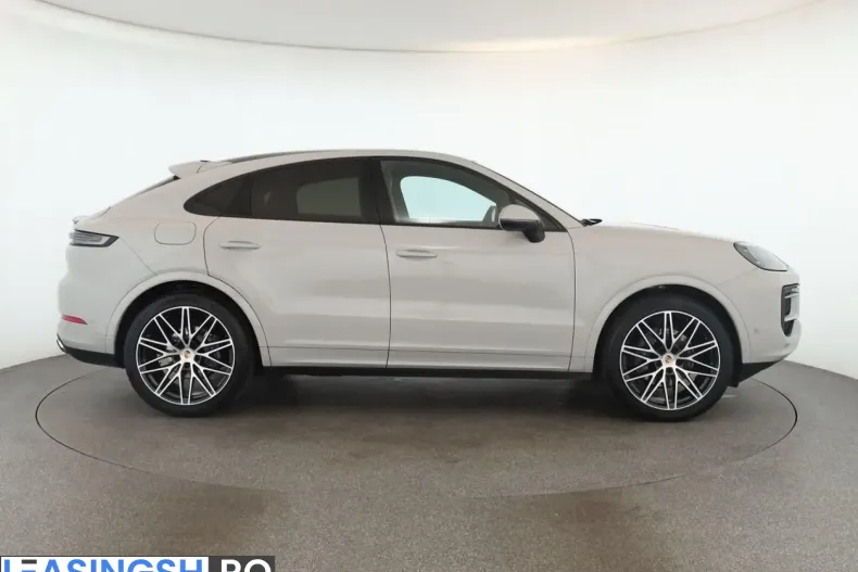 Porsche Cayenne din 2024 cu 36.600 km - oferta POR239636 - foto 4