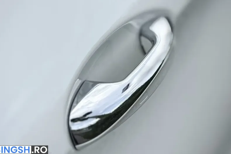 Mercedes-Benz C 43 AMG (Clasa C) din 2023 cu 13.700 km - oferta MER239637 - foto 17