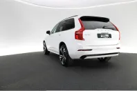 Volvo XC90 din 2024 cu 30.209 km - oferta VOL239640 - foto 3