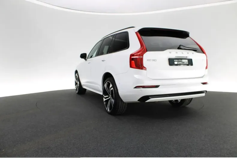 Volvo XC90 din 2024 cu 30.209 km - oferta VOL239640 - foto 3