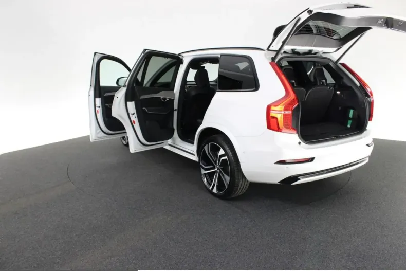 Volvo XC90 din 2024 cu 30.209 km - oferta VOL239640 - foto 23
