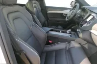 Volvo XC90 din 2024 cu 25.450 km - oferta VOL239643 - foto 18