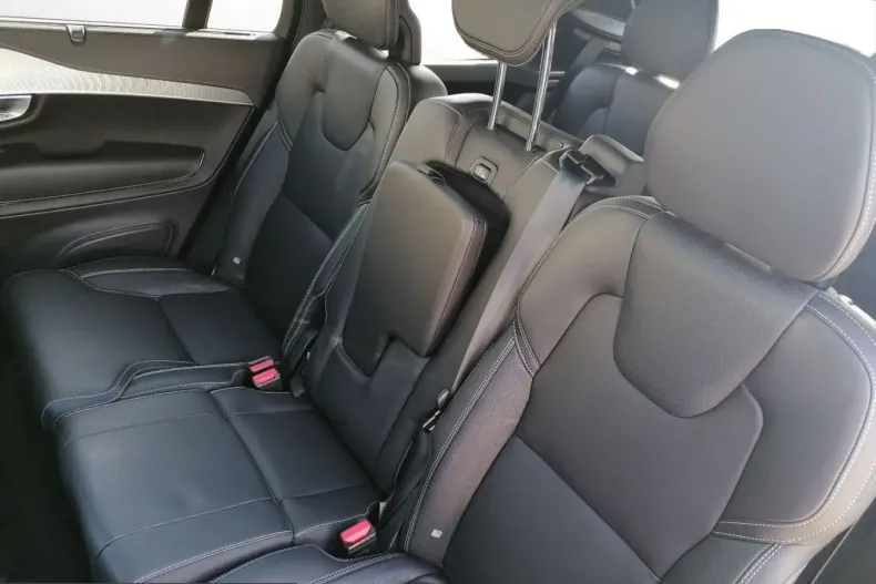 Volvo XC90 din 2024 cu 25.450 km - oferta VOL239643 - foto 20