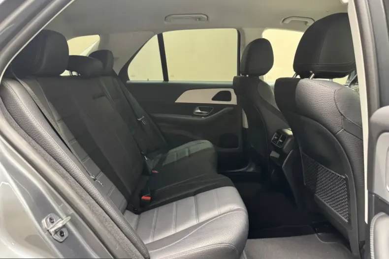 Mercedes-Benz GLE 450 (Clasa GLE) din 2023 cu 56.000 km - oferta MER239651 - foto 14