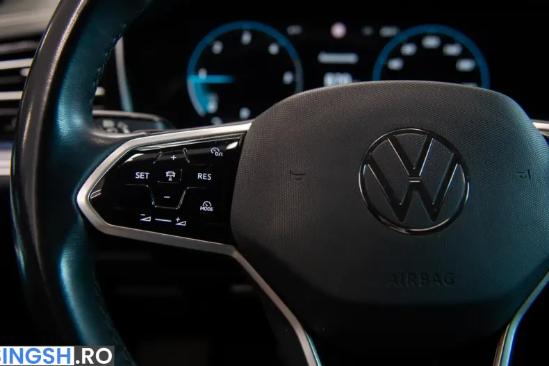 Volkswagen Touareg din 2023 cu 55.000 km - oferta VOL239652 - foto 20