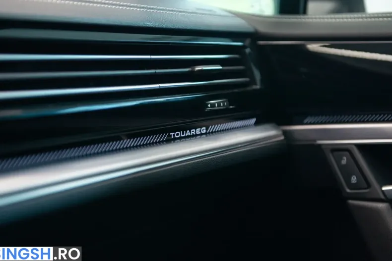 Volkswagen Touareg din 2023 cu 55.000 km - oferta VOL239652 - foto 30
