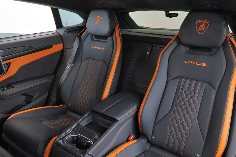 Lamborghini Urus din 2024 cu 4.555 km - oferta LAM239662 - foto 16