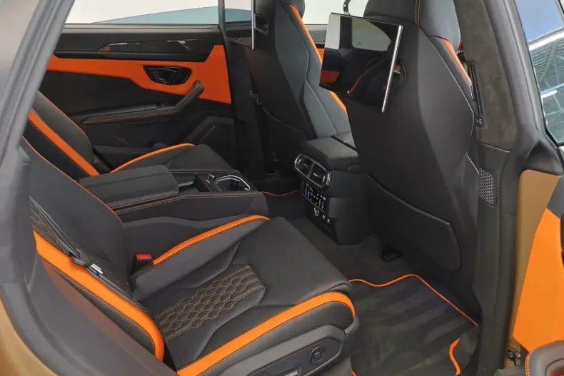 Lamborghini Urus din 2024 cu 4.555 km - oferta LAM239662 - foto 19