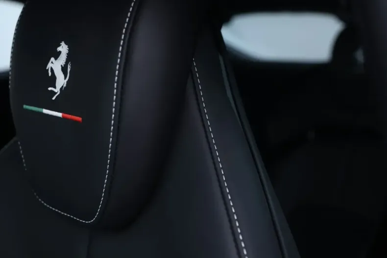 Ferrari Purosangue din 2025 cu 3.200 km - oferta FER239663 - foto 19