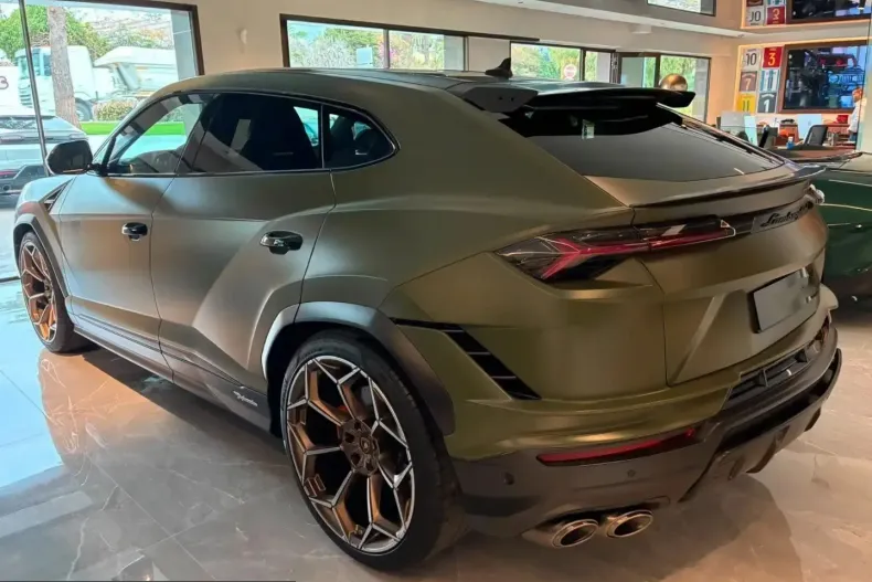 Lamborghini Urus din 2024 cu 4.100 km - oferta LAM239665 - foto 5