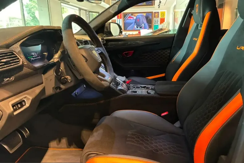 Lamborghini Urus din 2024 cu 4.100 km - oferta LAM239665 - foto 13
