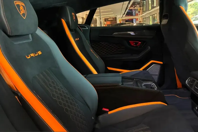 Lamborghini Urus din 2024 cu 4.100 km - oferta LAM239665 - foto 18