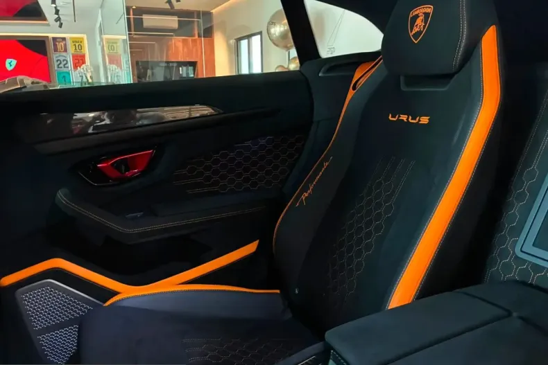 Lamborghini Urus din 2024 cu 4.100 km - oferta LAM239665 - foto 19