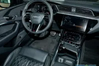 Audi Q8 e-tron din 2023 cu 58.313 km - oferta AUD239674 - foto 4