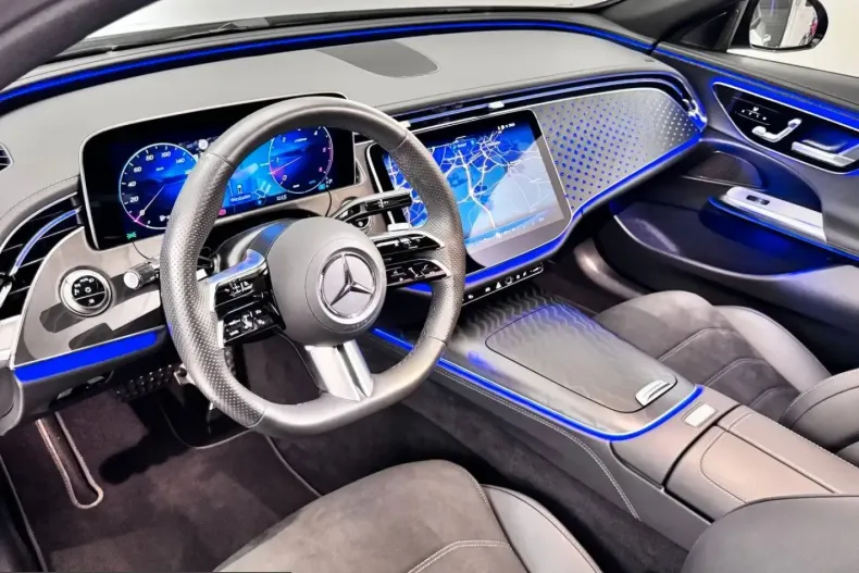 Mercedes-Benz E 450 (Clasa E) din 2025 cu 9.614 km - oferta MER239681 - foto 8