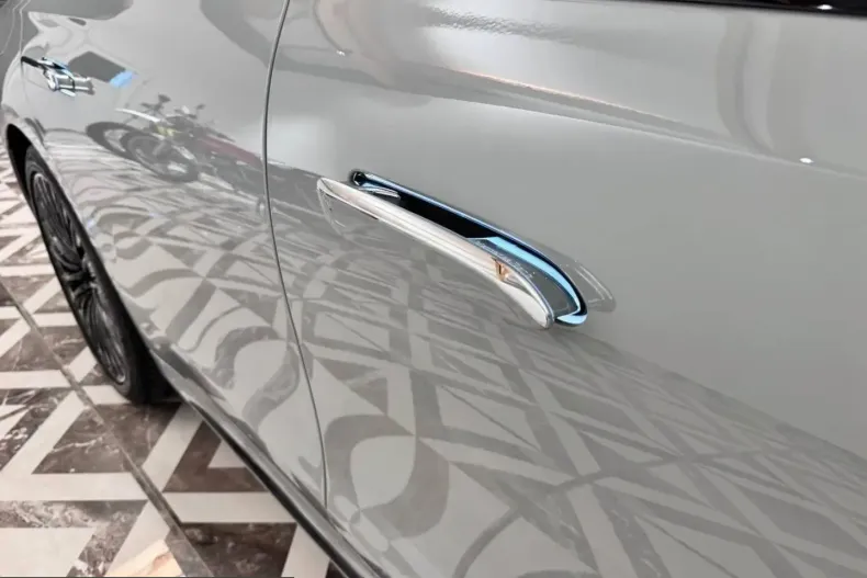 Mercedes-Benz E 450 (Clasa E) din 2025 cu 9.614 km - oferta MER239681 - foto 17