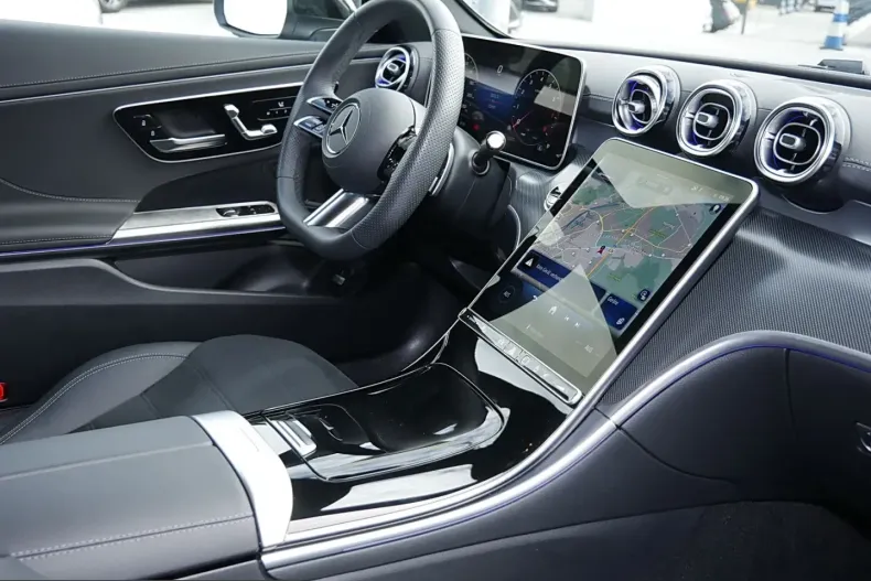 Mercedes-Benz CLE 200 (Clasa CLE) din 2025 cu 22.394 km - oferta MER239682 - foto 6