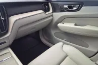 Volvo XC60 din 2021 cu 77.700 km - oferta VOL239718 - foto 21