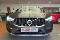 Volvo XC60 din 2021 cu 77.700 km - oferta VOL239718 - foto 28