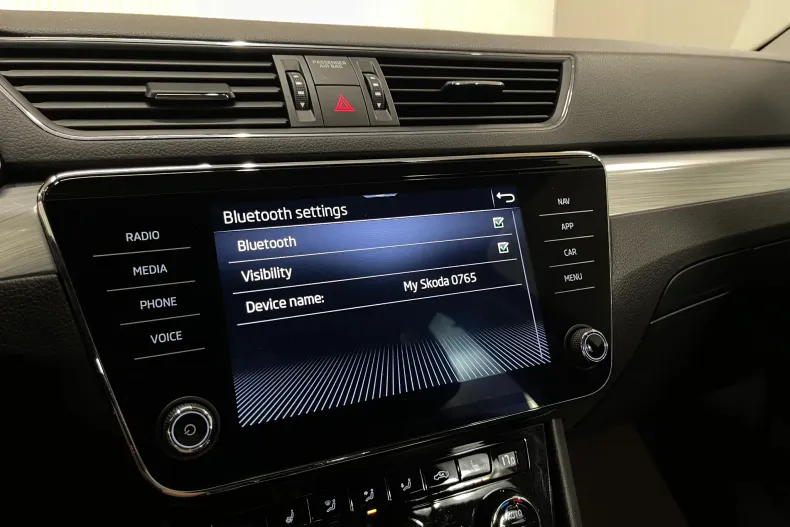 Skoda Superb din 2023 cu 63.734 km - oferta SKO239728 - foto 17