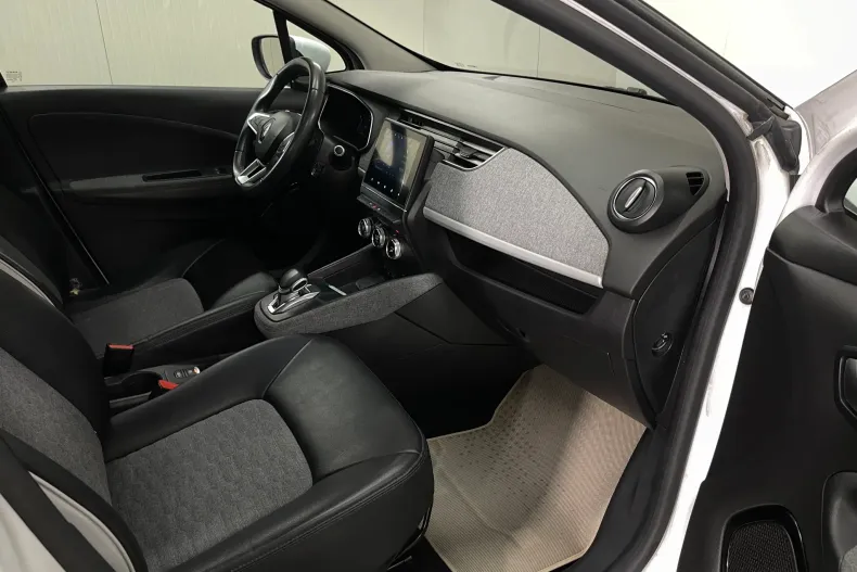 Renault ZOE din 2020 cu 89.712 km - oferta REN239729 - foto 9