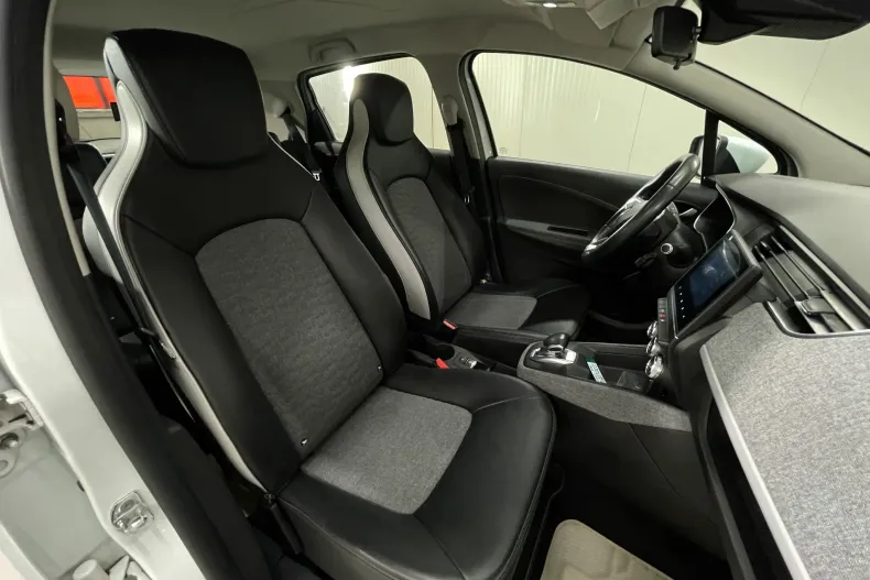 Renault ZOE din 2020 cu 89.712 km - oferta REN239729 - foto 10
