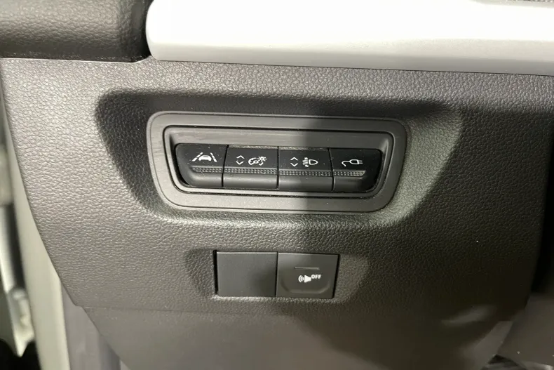 Renault ZOE din 2020 cu 89.712 km - oferta REN239729 - foto 18