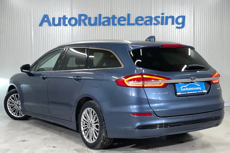 Ford Mondeo din 2022 cu 49.849 km - oferta FOR239731 - foto 4
