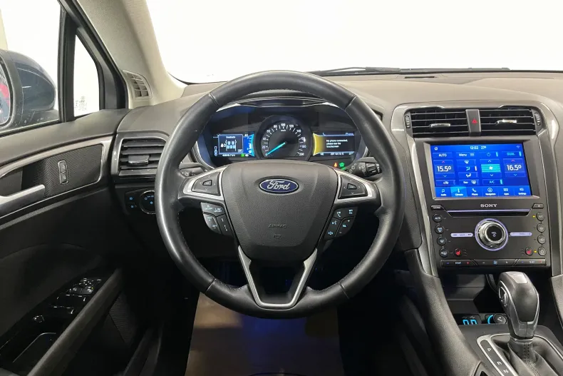Ford Mondeo din 2022 cu 49.849 km - oferta FOR239731 - foto 6