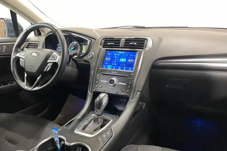 Ford Mondeo din 2022 cu 49.849 km - oferta FOR239731 - foto 8