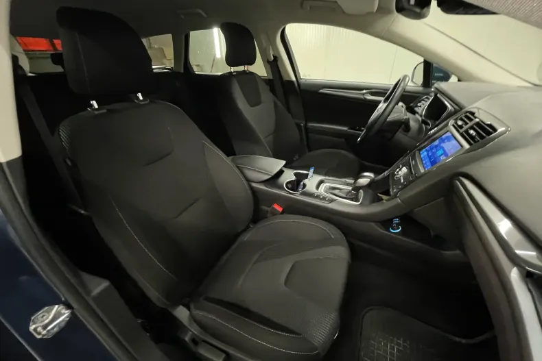 Ford Mondeo din 2022 cu 49.849 km - oferta FOR239731 - foto 10