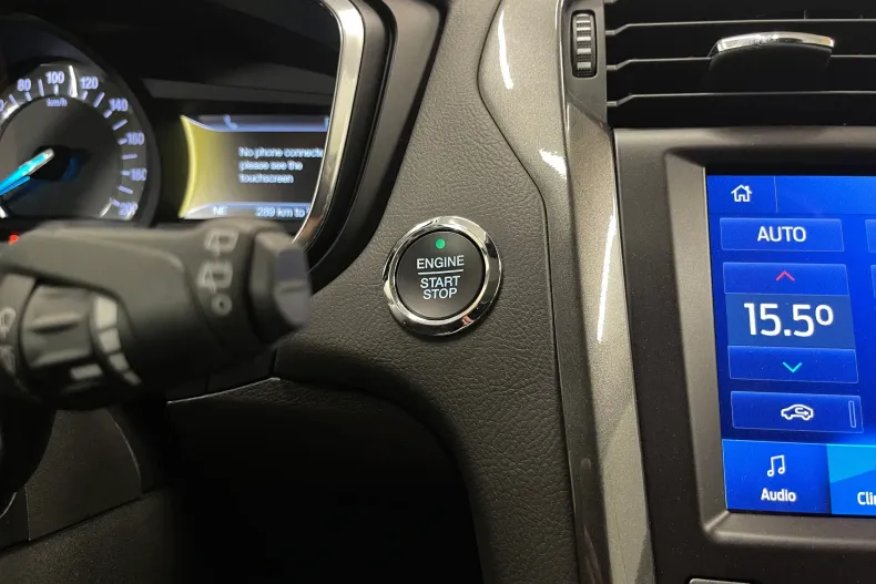 Ford Mondeo din 2022 cu 49.849 km - oferta FOR239731 - foto 24