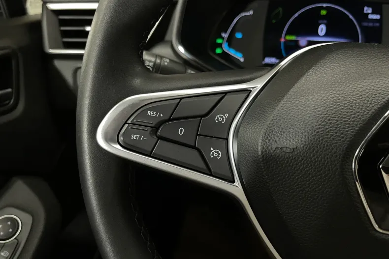 Renault Clio din 2022 cu 83.298 km - oferta REN239733 - foto 19