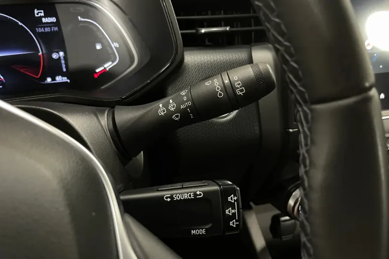 Renault Clio din 2022 cu 83.298 km - oferta REN239733 - foto 21
