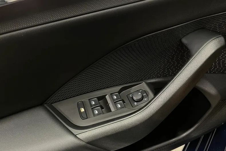 Skoda Octavia din 2022 cu 95.141 km - oferta SKO239734 - foto 20