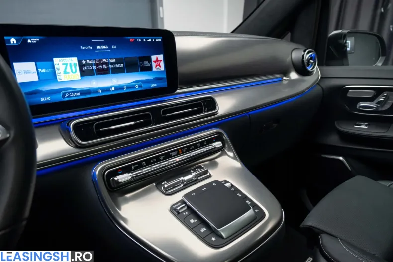 Mercedes-Benz V 300 (Clasa V) din 2025 cu 9.900 km - oferta MER239741 - foto 26