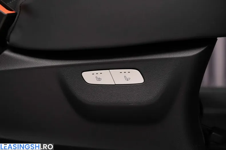 Mercedes-Benz V 300 (Clasa V) din 2025 cu 9.900 km - oferta MER239741 - foto 30