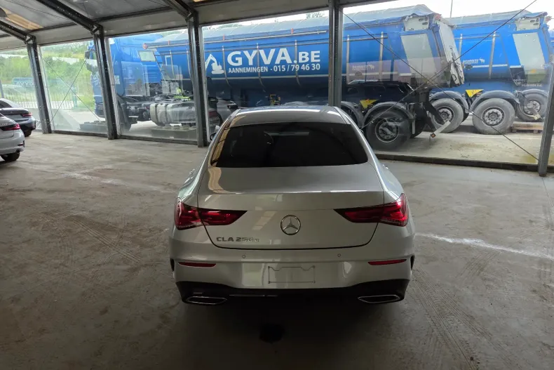 Mercedes-Benz CLA 250 (Clasa CLA) din 2023 cu 35.900 km - oferta MER239743 - foto 14