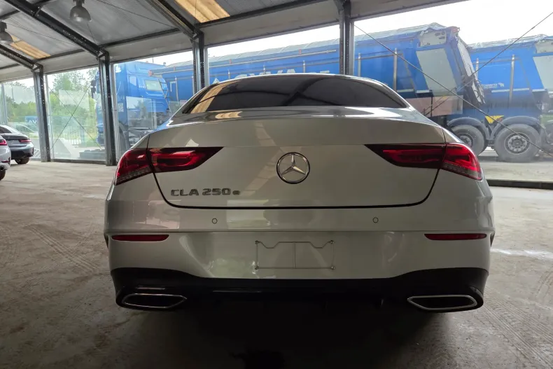 Mercedes-Benz CLA 250 (Clasa CLA) din 2023 cu 35.900 km - oferta MER239743 - foto 17