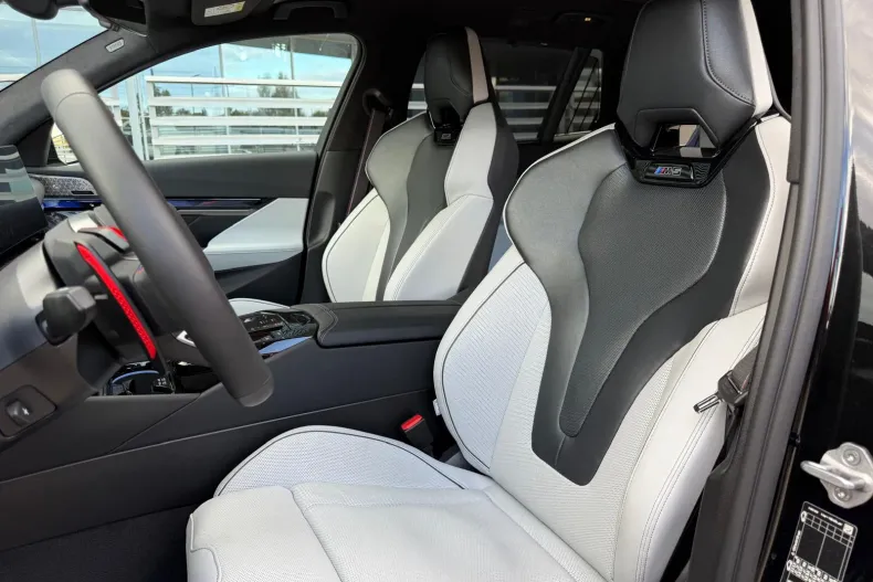 BMW M5 (Seria 5) din 2025 cu 4.080 km - oferta BMW239746 - foto 6