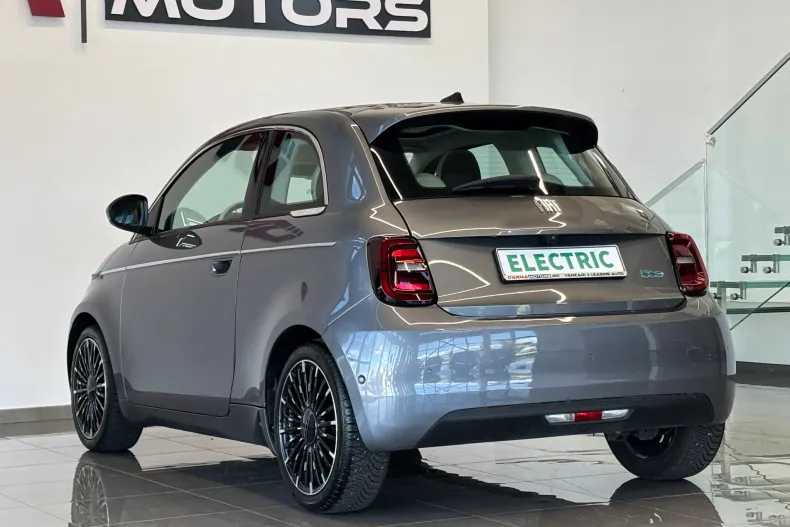 Fiat 500e din 2020 cu 19.600 km - oferta FIA239751 - foto 4