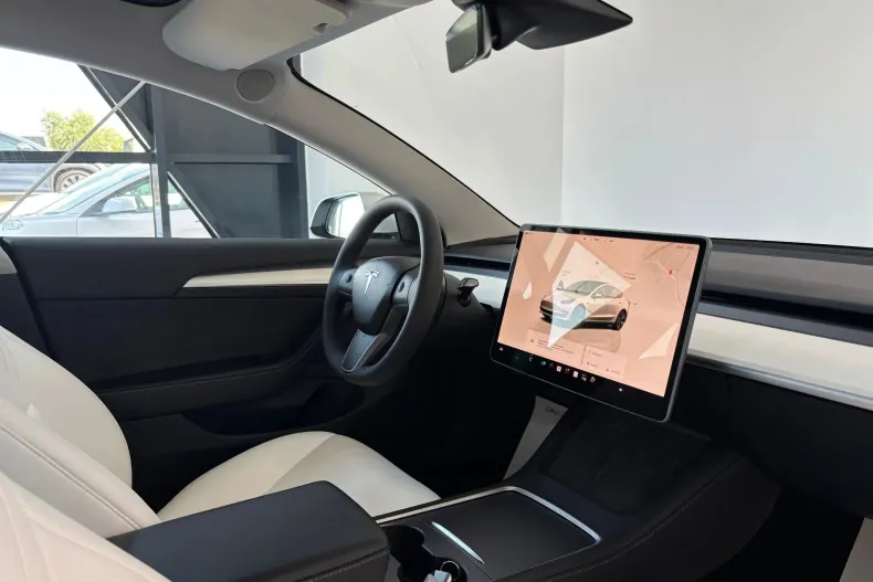 Tesla Model 3 din 2022 cu 79.600 km - oferta TES239752 - foto 6