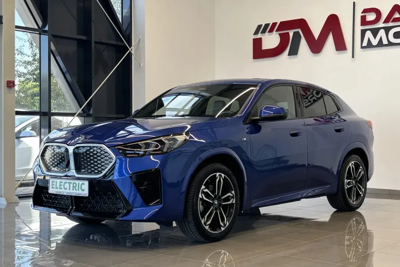 BMW iX2 (Seria X) din 2025 cu 19.000 km - oferta BMW239753 - foto 3