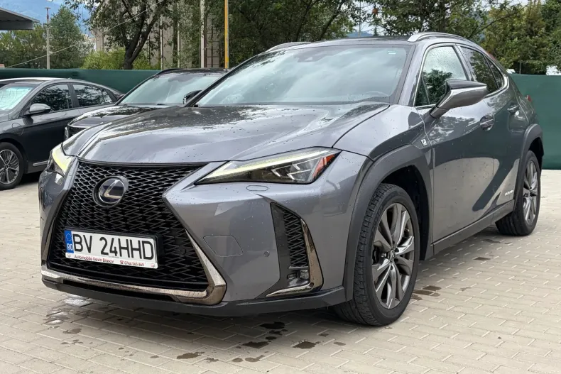 Lexus UX din 2021 cu 35.700 km - oferta LEX239755 - foto 1