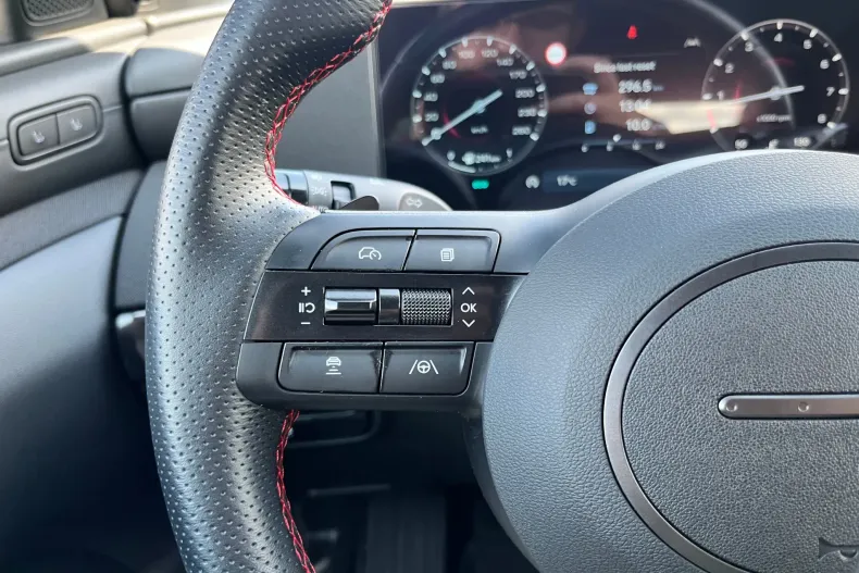 Hyundai Tucson din 2025 cu 8.771 km - oferta HYU239760 - foto 17