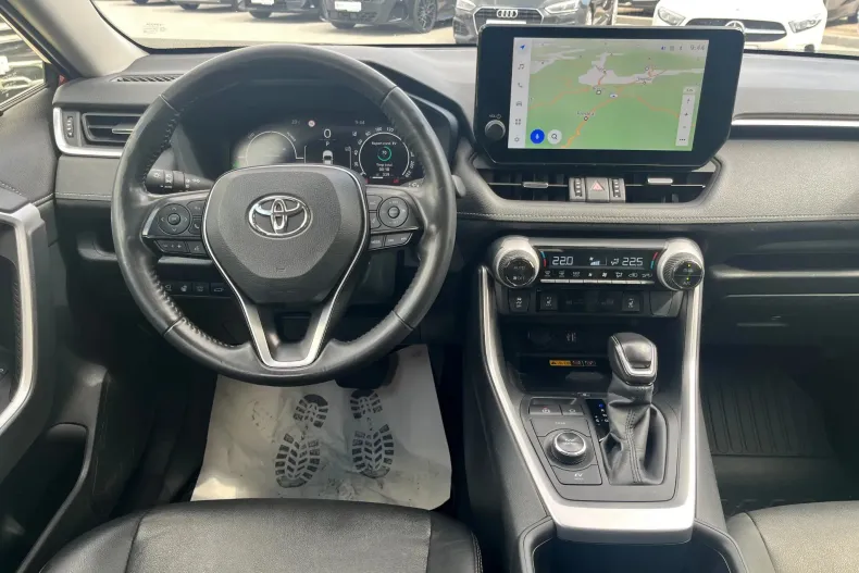 Toyota RAV4 din 2024 cu 48.812 km - oferta TOY239761 - foto 11