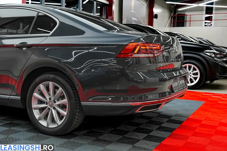 Volkswagen Passat din 2020 cu 104.000 km - oferta VOL239763 - foto 19
